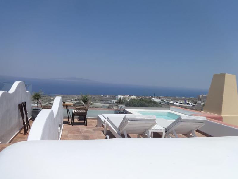 Secret Legend Suites (Adults Only) Oía Exterior photo